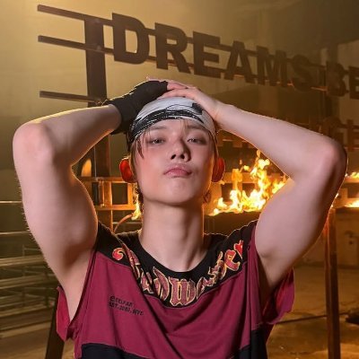 CYJHEALS's profile picture. a 01' who dgaf about 01' or 99'