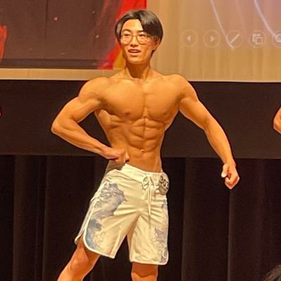 swim__beatboxer's profile picture. 日本で5番目に強いフィジーク選手の1人です。NIKKE垢→ @SwimShikikan

#筋トレ #筋肉 #Beatbox #音楽 #ビートボックス #ゲーム実況 #YouTube #NIKKE