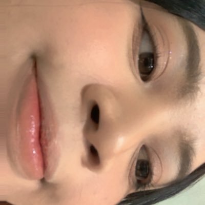 kiraabluee's profile picture. isinya asbun doang, to the point aja jangan hai hi hello panda