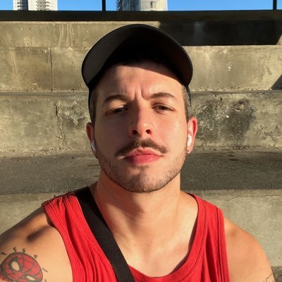 marlonparente's profile picture. Enxerido & Tabacudo.