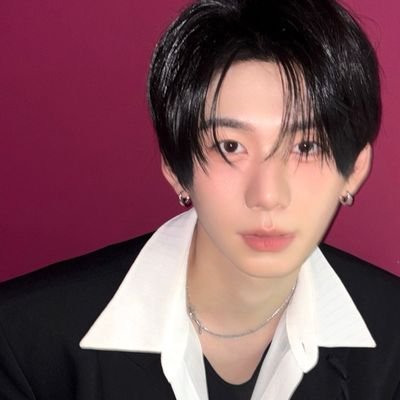 AHOFsMowm's profile picture. HANEULz l AHOF Stan for life ☁️🩵🩷🦝🐈‍⬛🐯