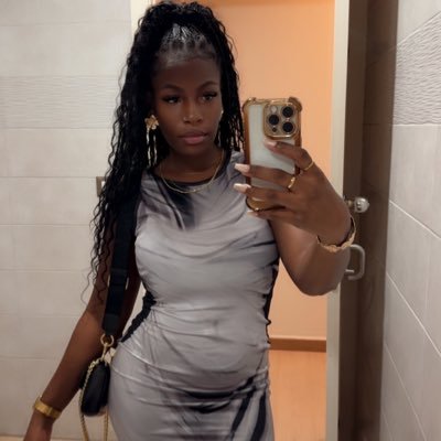 NIKAboo_'s profile picture. Scorpio ♏️, IG:nikaaboo__ , Snap:nikaaabooo