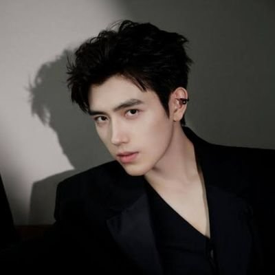 Fenn5Leo's profile picture. Fan accout Ja