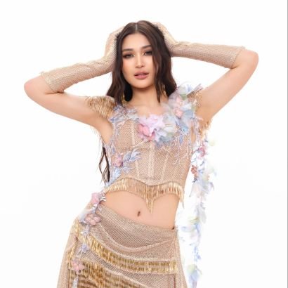 admirnggbini_'s profile picture. rebranded this acc for bini. 🌸