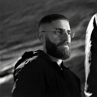 evolvee33's profile picture. +7 years battling my mind.

Escaped the mental matrix.
Now I guide others out.

Flow, 
not force.