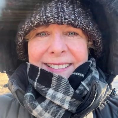 CindyLLeonard1's profile picture. Mom. Marathoner. Director of a non profit-The Sharing Tree that provides school supplies to students in need. Bigots=blocked #TransRightsAreHumanRights. #BLM