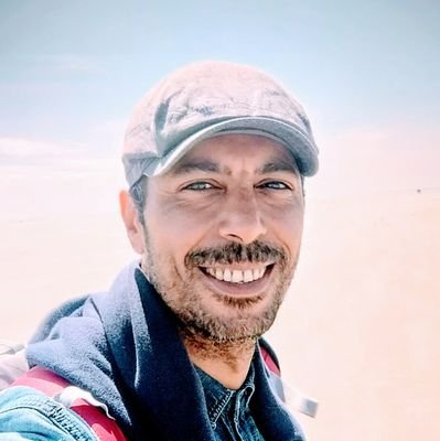 Anis1548's profile picture. 