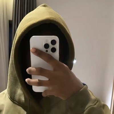 kveeofficial_'s profile picture. ceo @ K.O.M = Sound engineer, Music producer, Mixing expert for bookings @kveeofficial@gmail.com