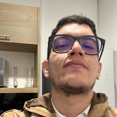 Mayron227's profile picture. EX-@eynews Member 💛 EX-@KPMG Member 💙 Financial @UPBcolombia 📈 Accountant @USBCali 🏦 Franciscan ⛪ Freethinker 🏰 Geek📱Apolityc 🏳️