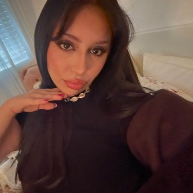 myrrabel's profile picture. 🇩🇿