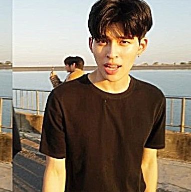 zhwin_nara's profile picture. 