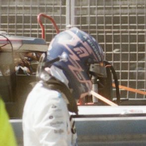 fourstappens's profile picture. 