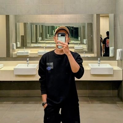 kucairil_'s profile picture. Astrophile 🌌 #YNWA