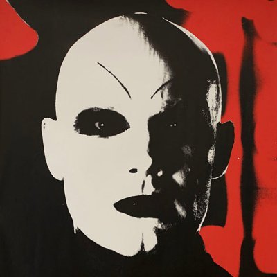 bugrechucro's profile picture. Talking through the gloom