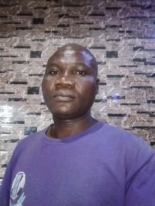 Sunnepha_147's profile picture. I always warm up with a band to keep moving forward