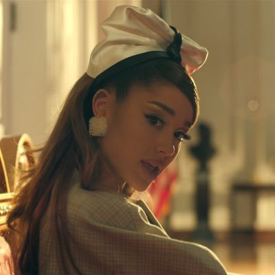 Worstbehavikr's profile picture. 𝑒𝓉𝑒𝓇𝓃𝒶𝓁 𝓈𝓊𝓃𝓈𝒽𝒾𝓃𝑒 • FOR GOOD