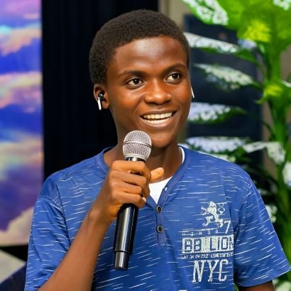 DaveOlana's profile picture. Tech trends and events /🌟/ Solana and Web3 /🌟/ Promising projects attracts me /🌟/ Programming./ @billions_ntwk