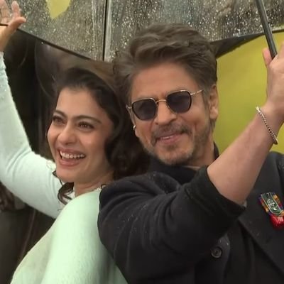 heyyshonaaaa's profile picture. desperately seeking SRK & angsty buzzy romance ✨