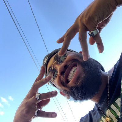 GetRightshots's profile picture. NSFW🔞Professional love maker 🥀| DM for content inquiries or collabs only ‼️