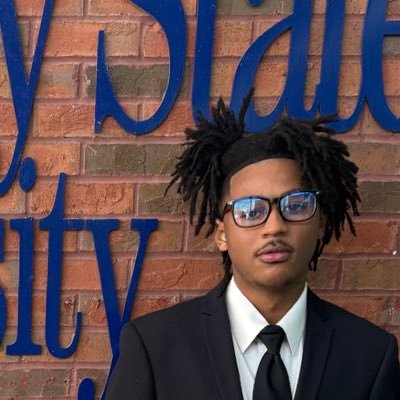 lilcalifr's profile picture. Insta: @lilcallii