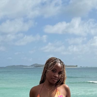 fifeoluwapo_'s profile picture. 