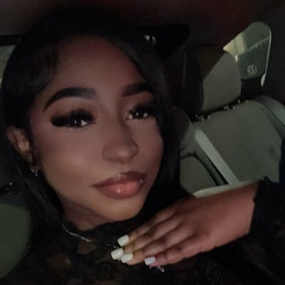 gianahmuse's profile picture. ig: notgiianah