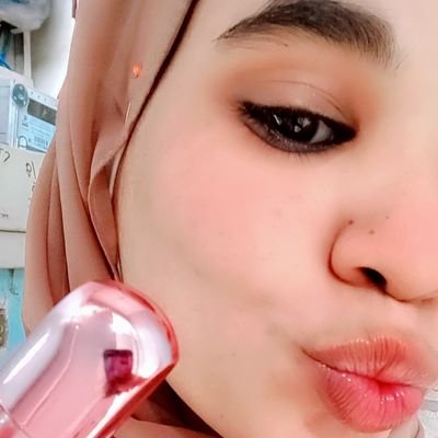 Swprsamar's profile picture. بابا وماما