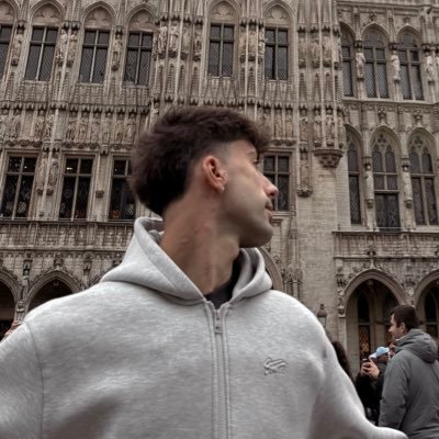 alvaro10tr's profile picture. yo vengo aquí de comentarista, comento, como belén esteban