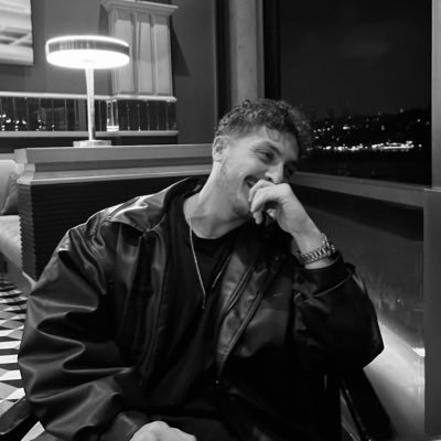 eemreklc1903's profile picture. Sadece Beşiktaş 🦅