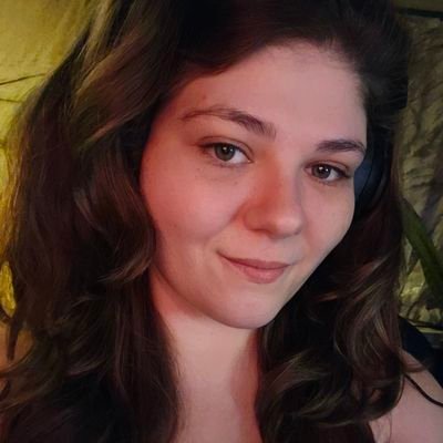 boomyzoomer's profile picture. elder zoomer⚡cloudwatcher ☁️ healing 🫖 nationalist 🌄 professional dingus 🌼