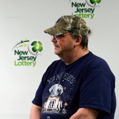 MICHAELJWE3lu's profile picture. I’m Michael J Weirsky the winner of $273,000,000 million from Mega millions jackpot winners I’m giving away $50,000.00 to my first 2,000.00 followers..