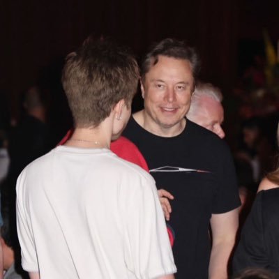 griffinx_24's profile picture. I'm Griffin Musk🇺🇸 son of Elon Musk the CEO of #Tesla. shareingmypassion on Tesla innovative ways to explore spacex #Starships 🚀🚀(MARS)