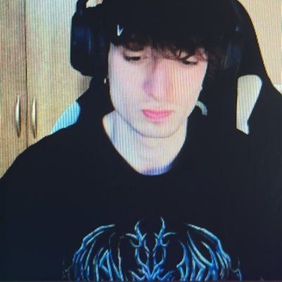 isg_axel's profile picture. Socials @teamisurus