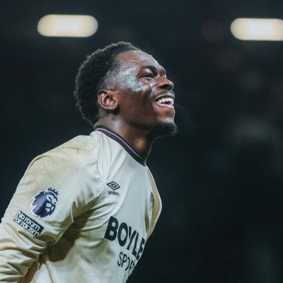 whucam_'s profile picture. #nunoism