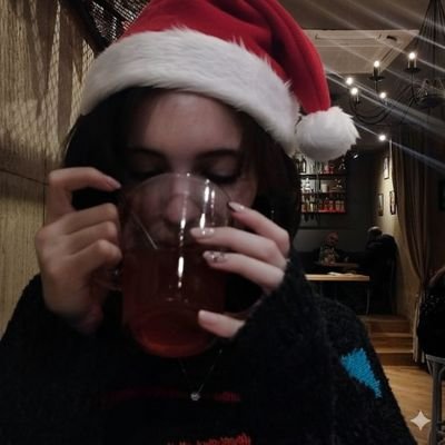 lovestayy143's profile picture. it’s quiet here, stay if you understand  ˖⋆࿐໋