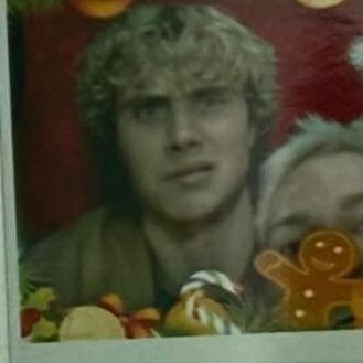 Eddard_Blckfyre's profile picture. 25 🇭🇳🏳️‍🌈 latino Queer,bisexual (achillean) Lucemond🗡💎, Destiel, MCU, DC,ASIOAF, Hunger Games, pfp : @_Puddingdemon_

wallpaper: @Satorustormborn