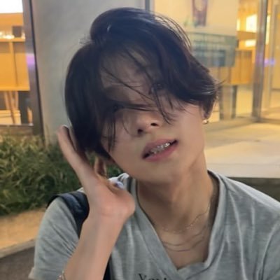 ITB0YSANGWON's profile picture. 