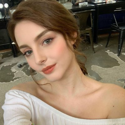 FrankFreire1's profile picture. Founder of Deessesicile Apparel, stock market enthusiast, traveler, music lover, and my beloved Border Collie.