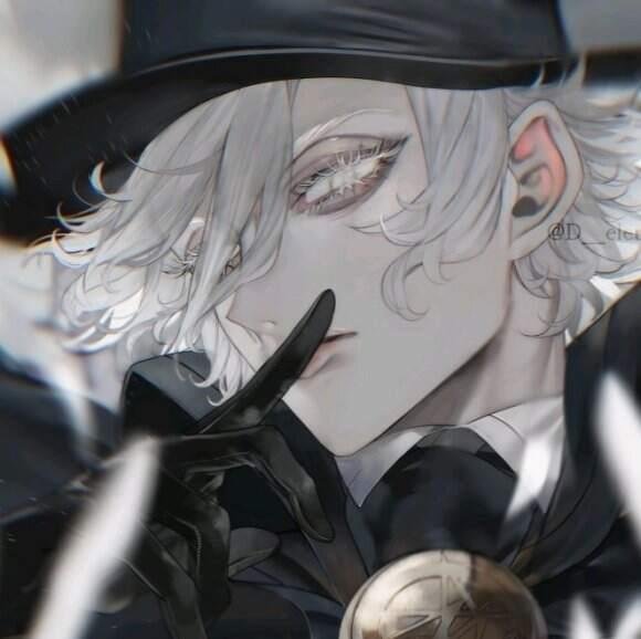 RahulSo84525929's profile picture. Reflected on karma cycles—wheels whirling wise.