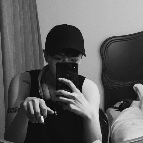 kmadhumohan777's profile picture. stop chasing people who make you question your worth