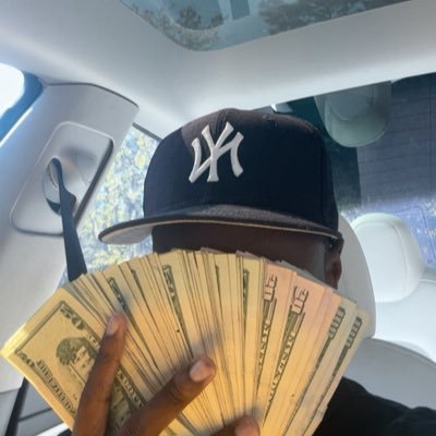 1binofreebandz's profile picture. SBK