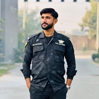 Fazzi_x_'s profile picture. Master of philosophy | International Relations  | Fsd | Pakistan Customs | 🇵🇰