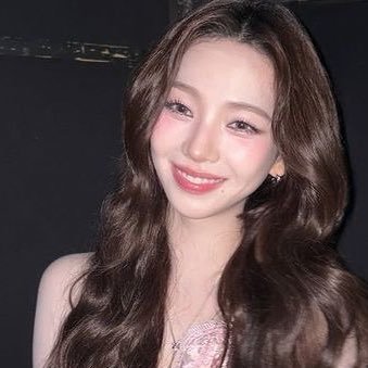 kwarinablu's profile picture. 𝑪𝒆𝒓𝒆𝒍𝒊𝒂 𝑨𝒍𝒕𝒉𝒆𝒂 𝑪é𝒍𝒆𝒔𝒕𝒆 as your hottest crush | Karina, 𝟐𝟎𝟎𝟎 #crushxkwarina