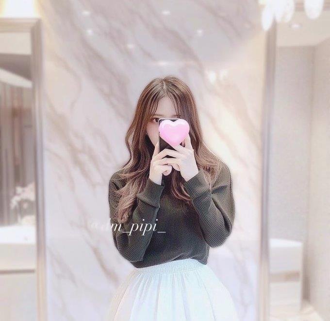 shuraaa3's profile picture. 現在４３歳です。二年前に夫と離婚して、現在独り身です。バツイチでも恋していいですか？受け止めてくれる方探してます。 限界まで遊びたい。。。 不慣れではございますが、よろしくお願い致します😄💕