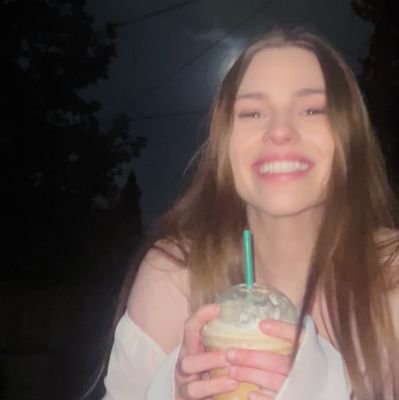 PaecaA85625's profile picture. inbox me for your reading beloved xx