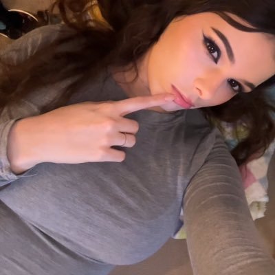 Blaizeykay's profile picture. Professional certified chef living in Los Angeles. Born & raised in Texas. 🪬🧞‍♀️💗🌷