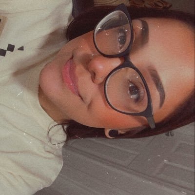 Xalvy_'s profile picture. Cristal here! just a 30 year old going through life ✿