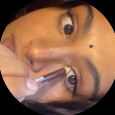 urdadsmotorb0at's profile picture. im a star how could i not shine