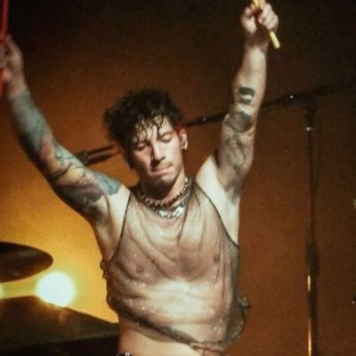 21swiftpilots's profile picture. ⋆˙⟡ (𝒕𝒂𝒚𝒍𝒐𝒓’𝒔 𝒗𝒆𝒓𝒔𝒊𝒐𝒏) ⋆˙⟡ keep your sunny days ☼