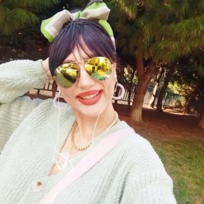 kuzu_thunder's profile picture. Hayat kısa, kuşlar kahve istiyor ☕🕊️